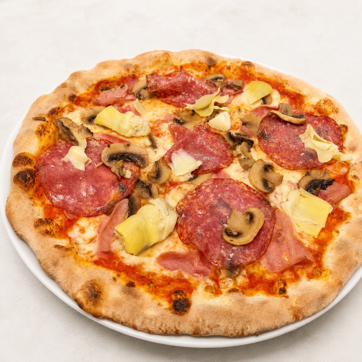 salame-carciofini-prosciutto Quattro Stagioni - Afbeelding 1